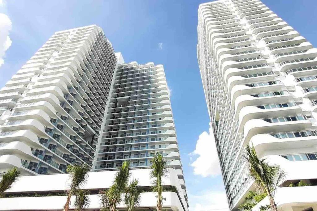1Bedroom Unit At Azure North With Netflix Up To 6Pax Сан-Фернандо Экстерьер фото