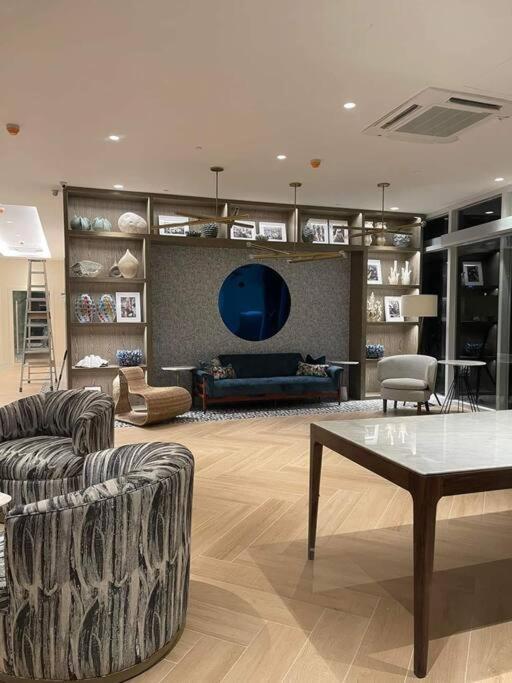 1Bedroom Unit At Azure North With Netflix Up To 6Pax Сан-Фернандо Экстерьер фото
